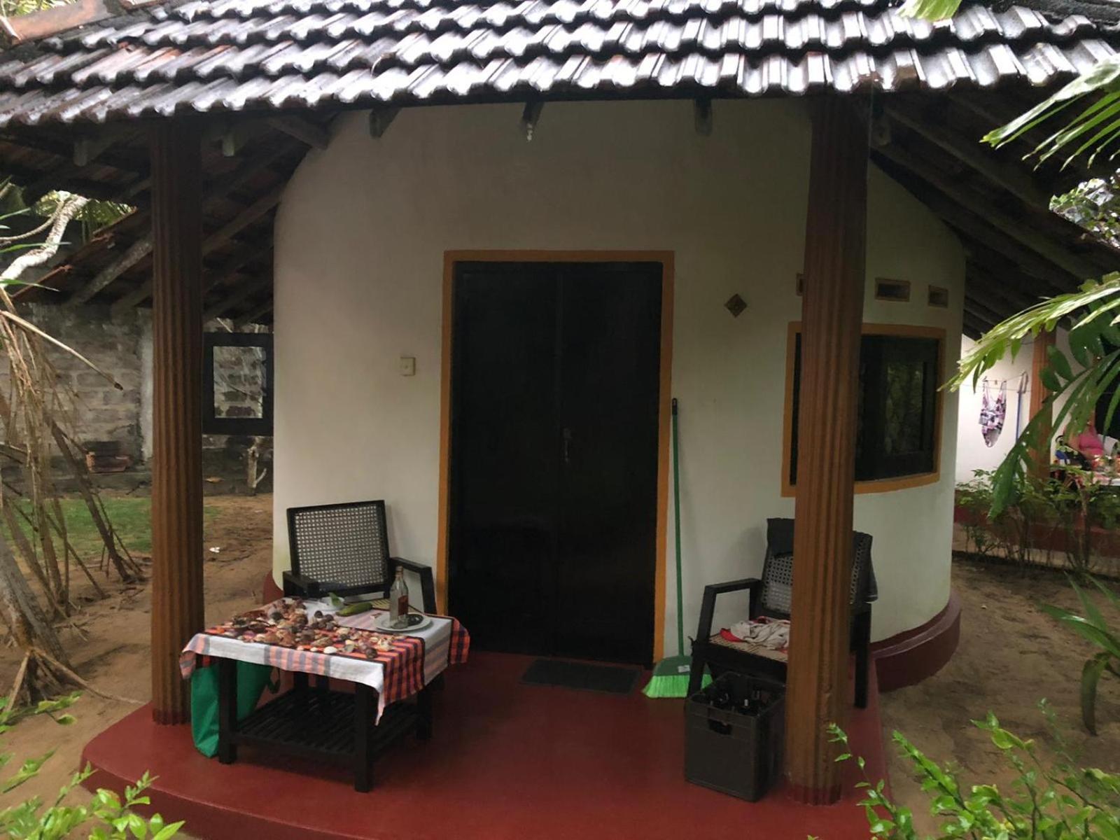 Ravana - Beach Cabanas Hikkaduwa Kültér fotó